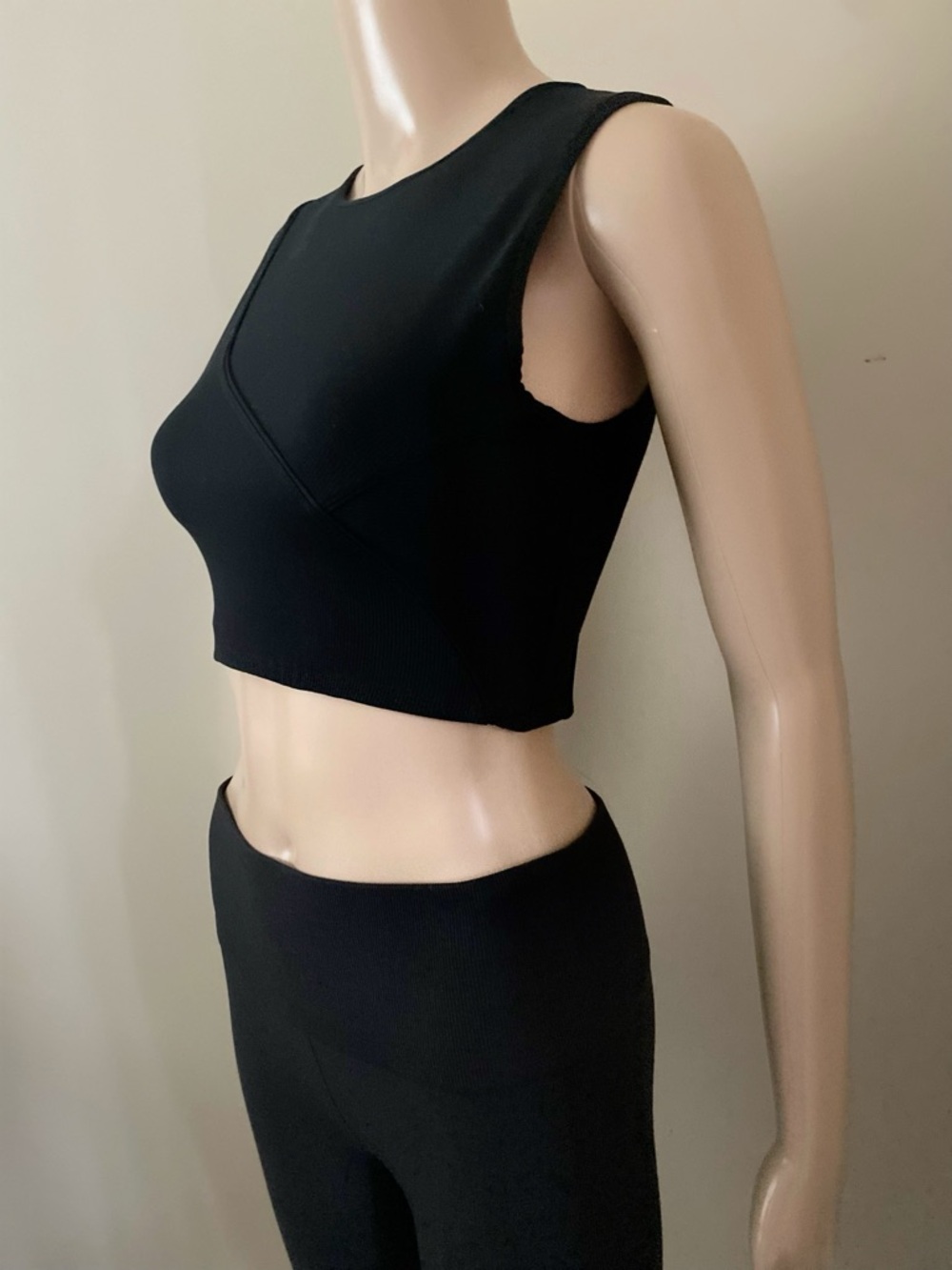 Nike Pro Hypercool Crop black tank Top, women’s small